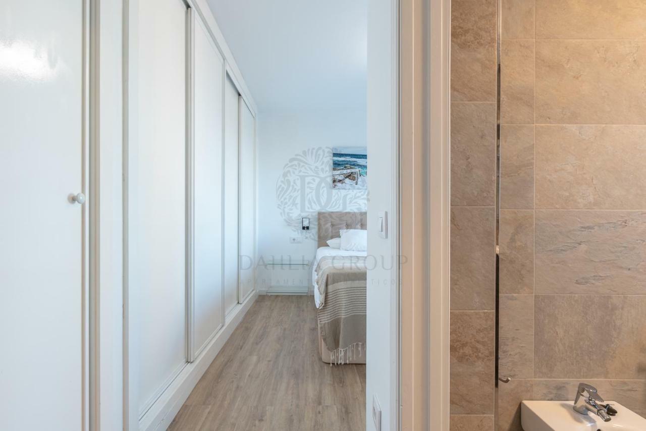 El Faro Beach Apartment By Dahlia Group Estepona Ngoại thất bức ảnh