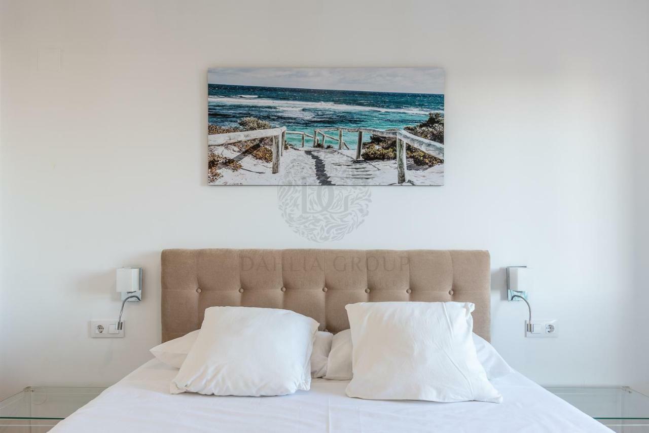 El Faro Beach Apartment By Dahlia Group Estepona Ngoại thất bức ảnh